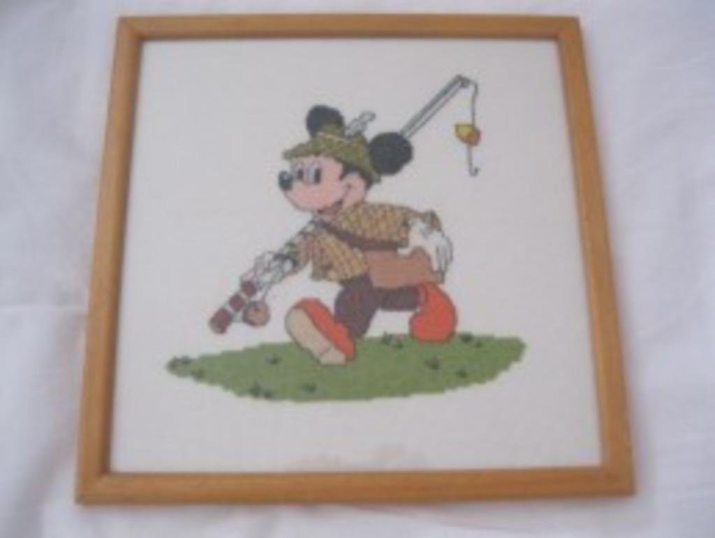 cross stich handwerk Disney in kader kruisjessteek handwerk, Ophalen of Verzenden