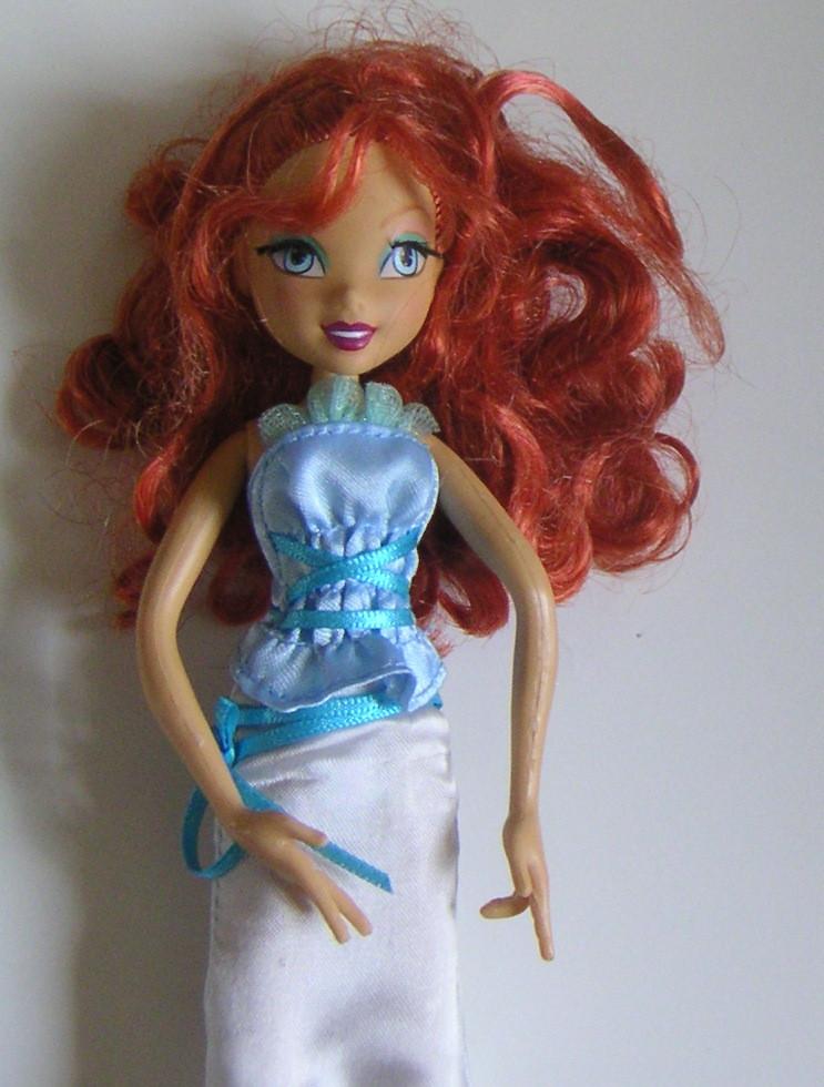 poupée WINX CLUB Bloom Mattel, Enlèvement ou Envoi, Utilisé, Poupée