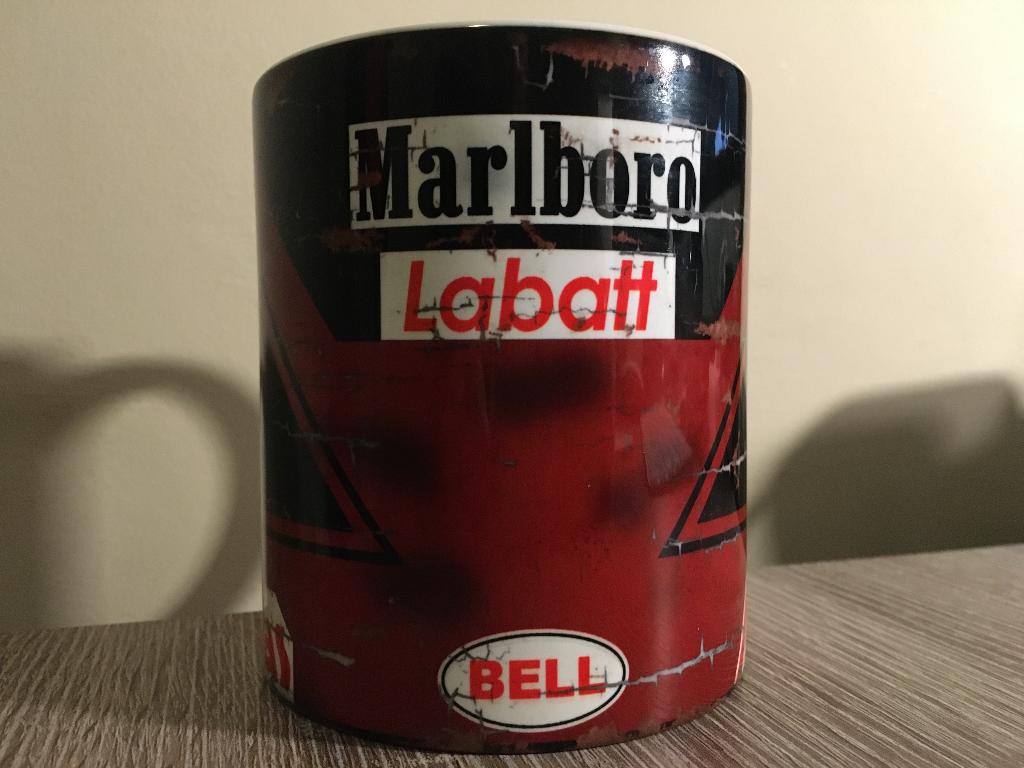 Gilles Villeneuve Ferrari Helmet mok Vintage F1 Autosport, Ophalen of Verzenden, Nieuw, Formule 1