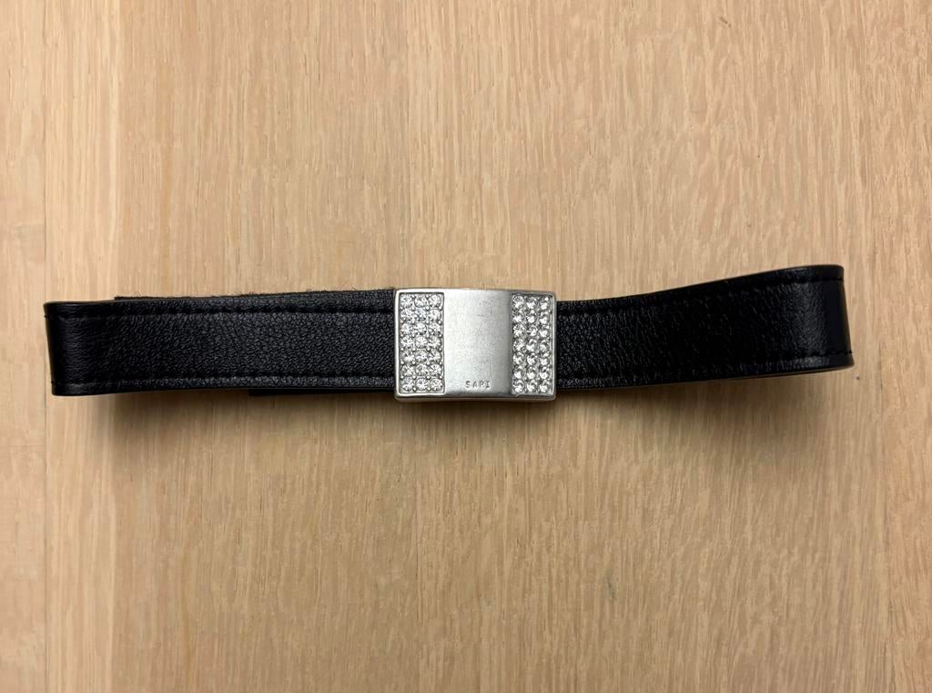Zwarte lederen choker met metaal en strass, Handtassen en Accessoires, Kettingen, Overige materialen, Verstelbaar, Zwart, Ophalen of Verzenden