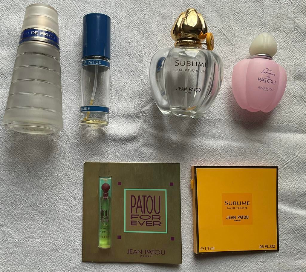 Flacons de parfums + 2 échantillons …. Jean Patou, Verzamelen, Parfumverzamelingen, Gebruikt, Ophalen