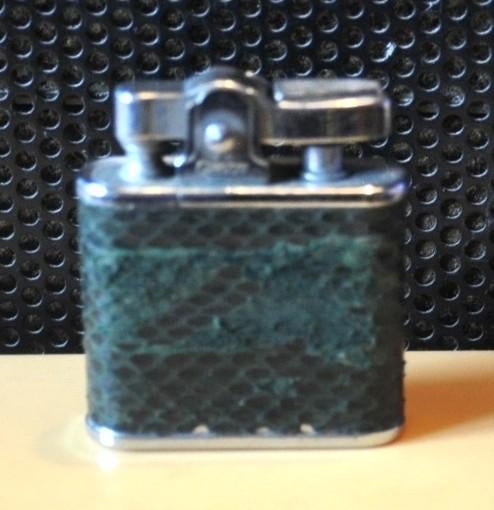 briquet de poche essence vintage gilson avec cuir, Enlèvement ou Envoi, Utilisé, Briquet