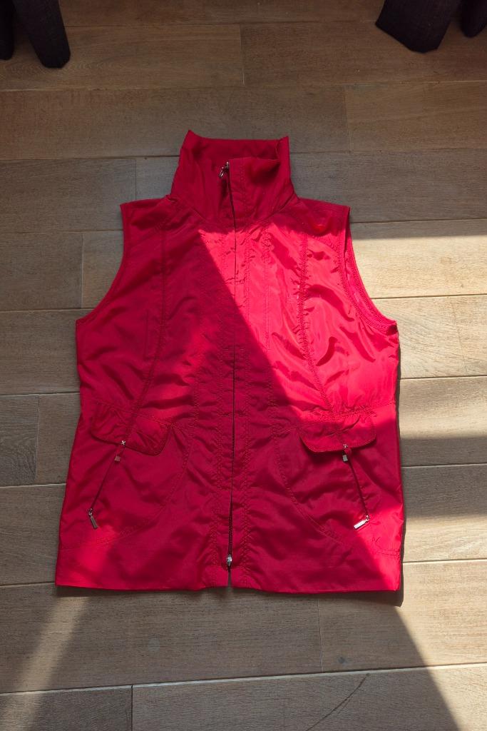 Dunne bodywarmer gerry weber maat 44, Rouge, Enlèvement ou Envoi, Pull ou Veste, Gerry Weber