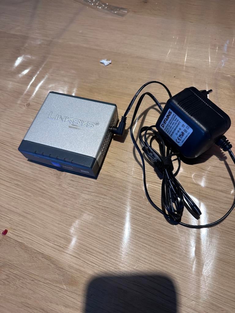 Cisco linksys sd205, Ophalen, Zo goed als nieuw