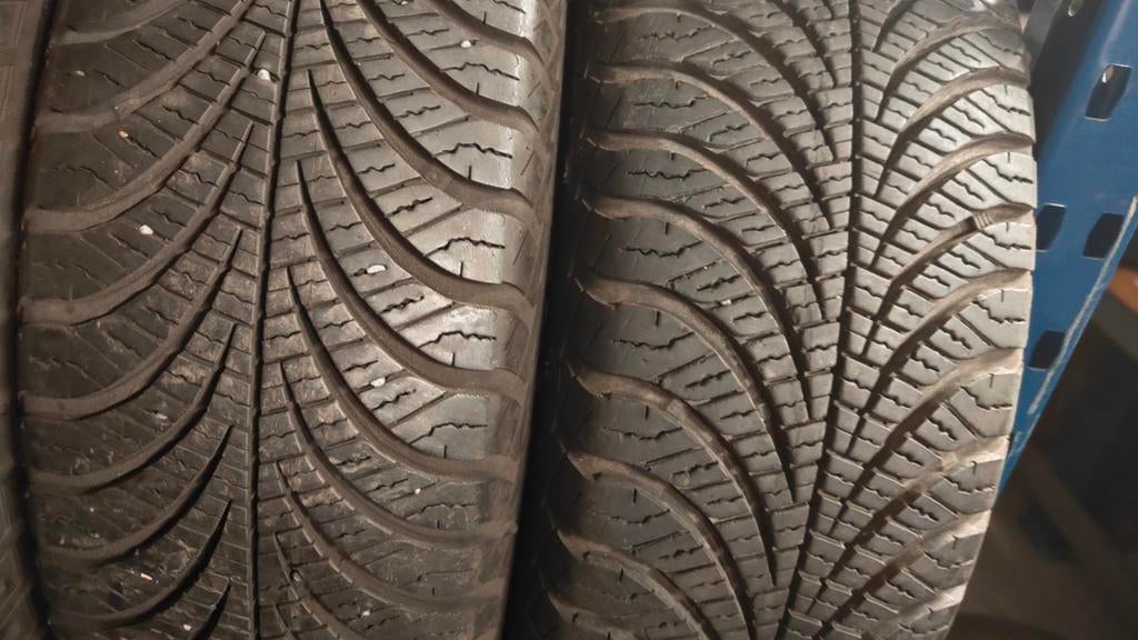 165/70r14 Goodyear 16570 r14, Auto-onderdelen, Ophalen, Gebruikt