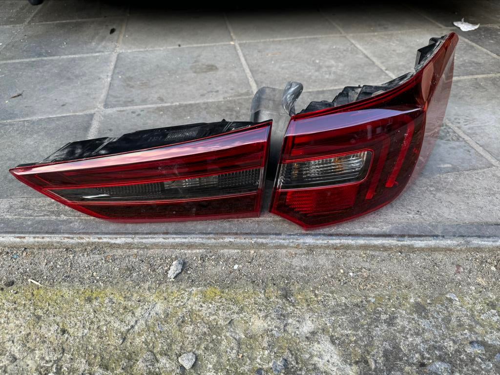 Feux  arrière Opel grandland, Autos : Pièces & Accessoires, Éclairage, Opel