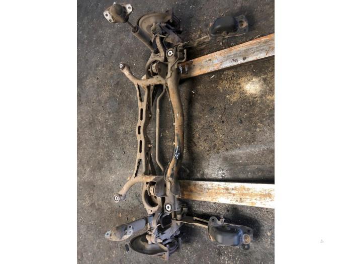 Arbre entraînement roue avant d'un Volkswagen Passat, Enlèvement ou Envoi, 3 mois de garantie, Utilisé, Volkswagen