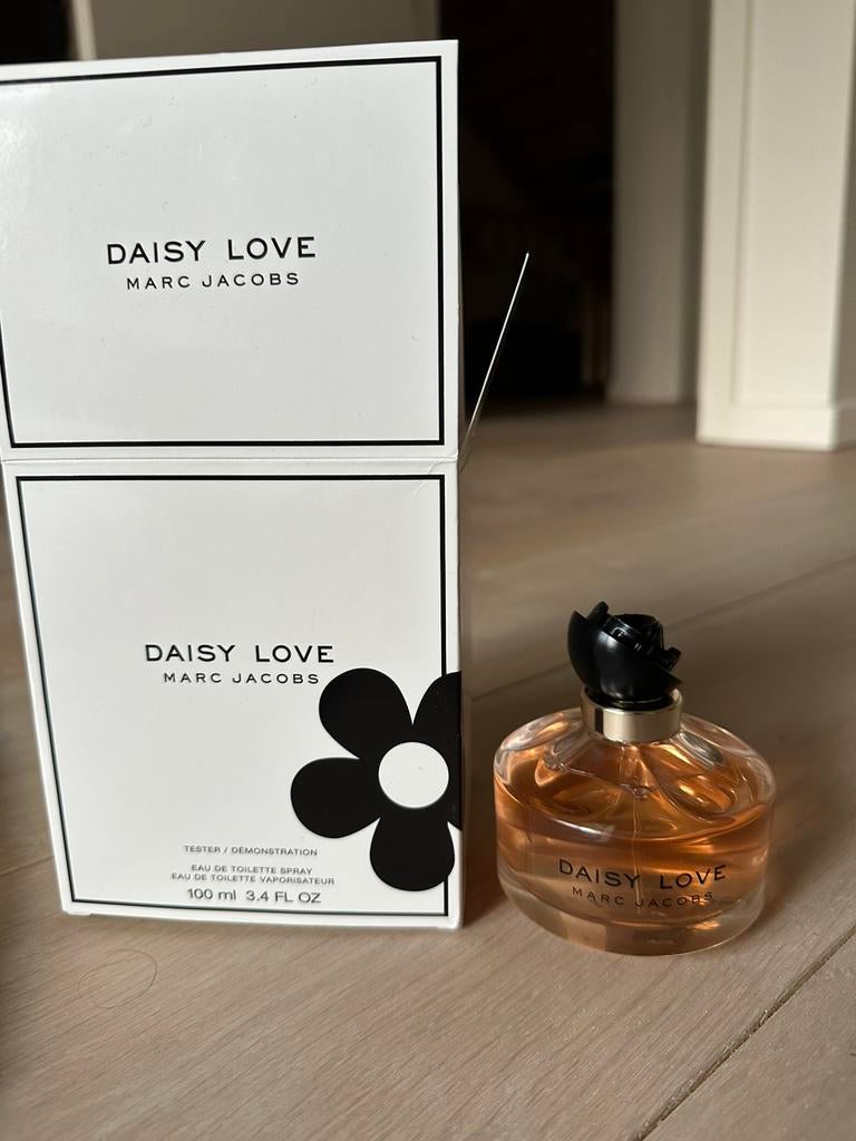 Daisy love 100ml, Enlèvement ou Envoi, Comme neuf