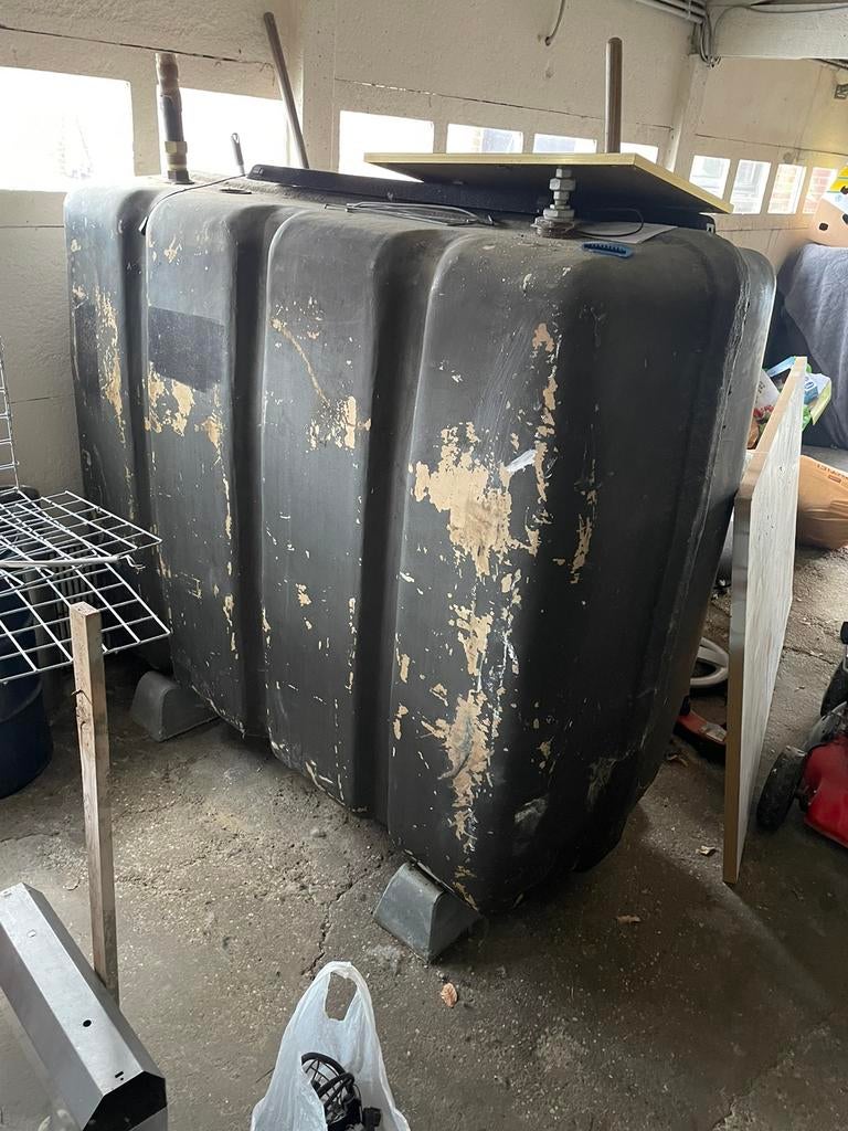 Plastic mazout tank of regentank, Ophalen, Gebruikt, Kunststof