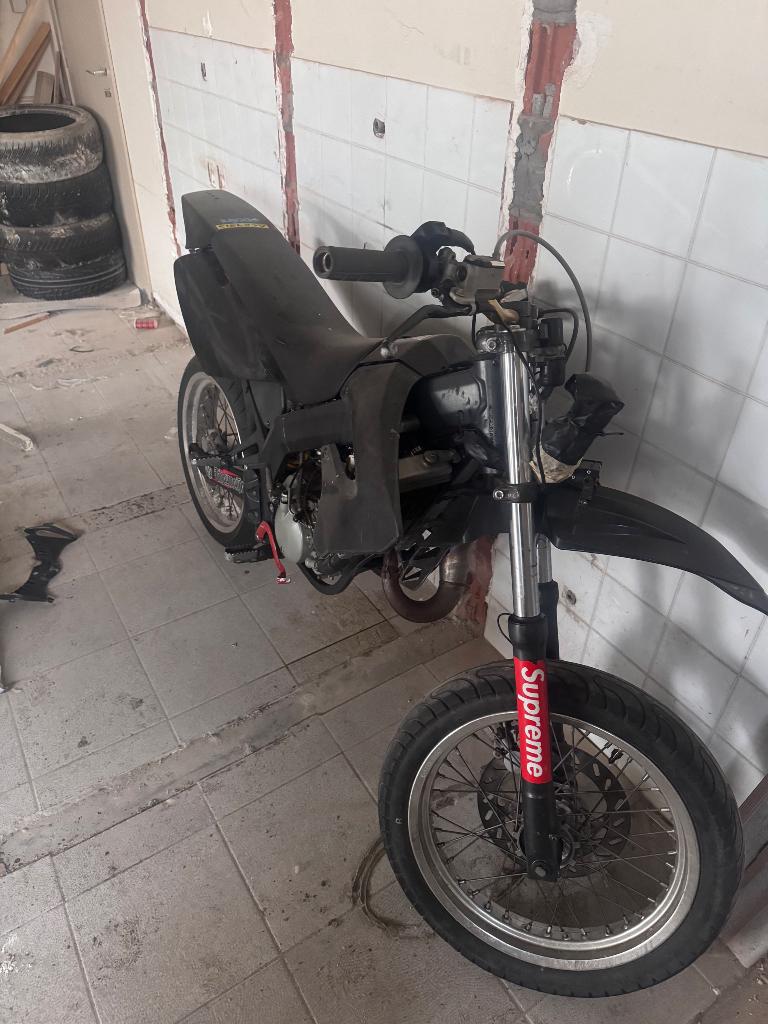 Derbi Senda 50CC, Fietsen en Brommers, 6 versnellingen, Gebruikt, Ophalen of Verzenden, Klasse B (45 km/u)