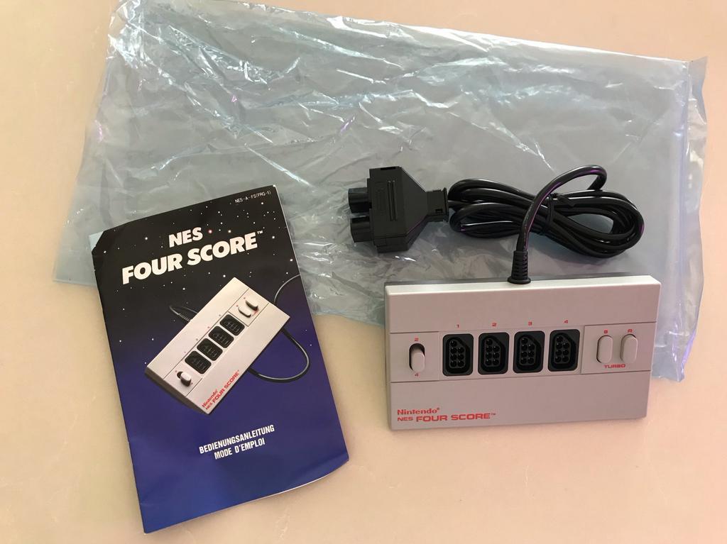 7x NES Four Score - Entièrement neuf, Nintendo original, Enlèvement ou Envoi, Neuf, NES, Autres manettes