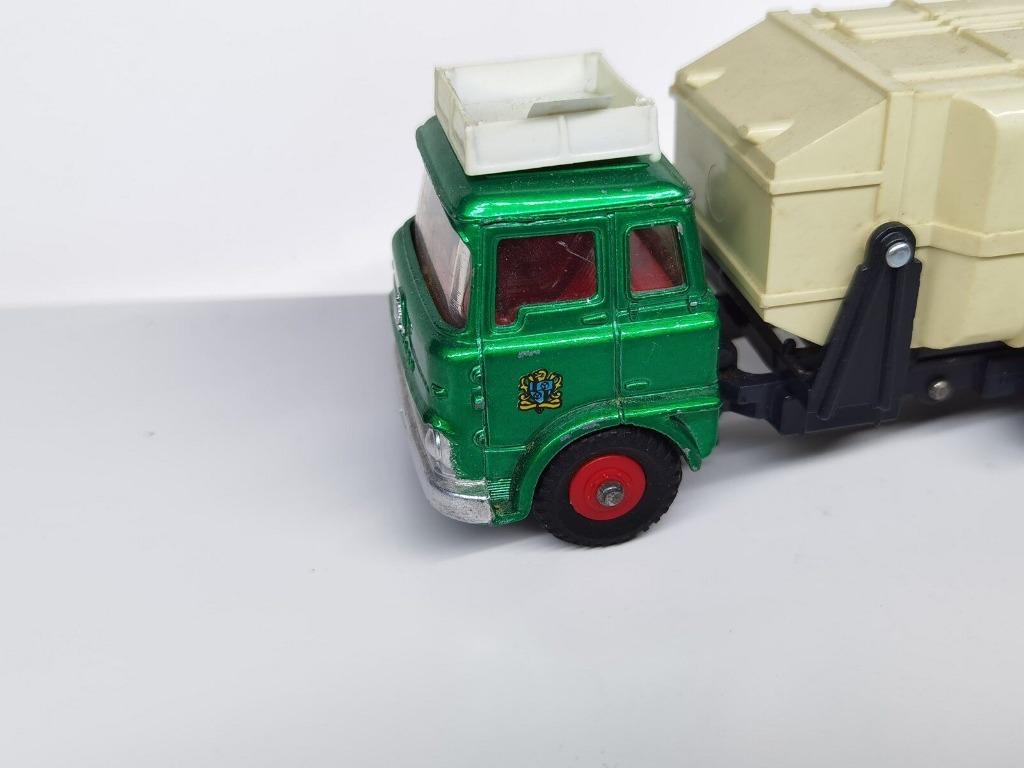 Vintage BEDFORD Refuse Wagon 1970 1/43 DINKY TOYS GB England, Hobby & Loisirs créatifs, Enlèvement ou Envoi, Comme neuf, Bus ou Camion