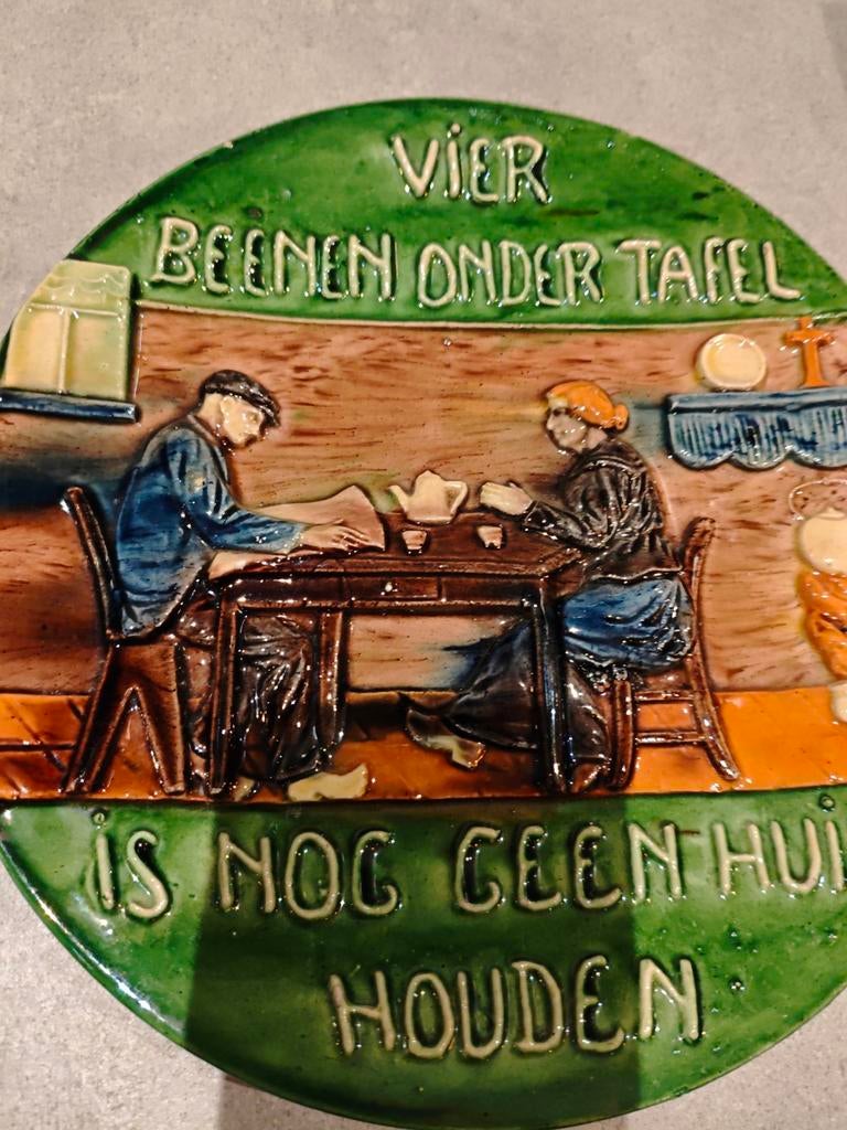 Groot bord in Vlaams aardewerk, Antiek en Kunst, Ophalen of Verzenden
