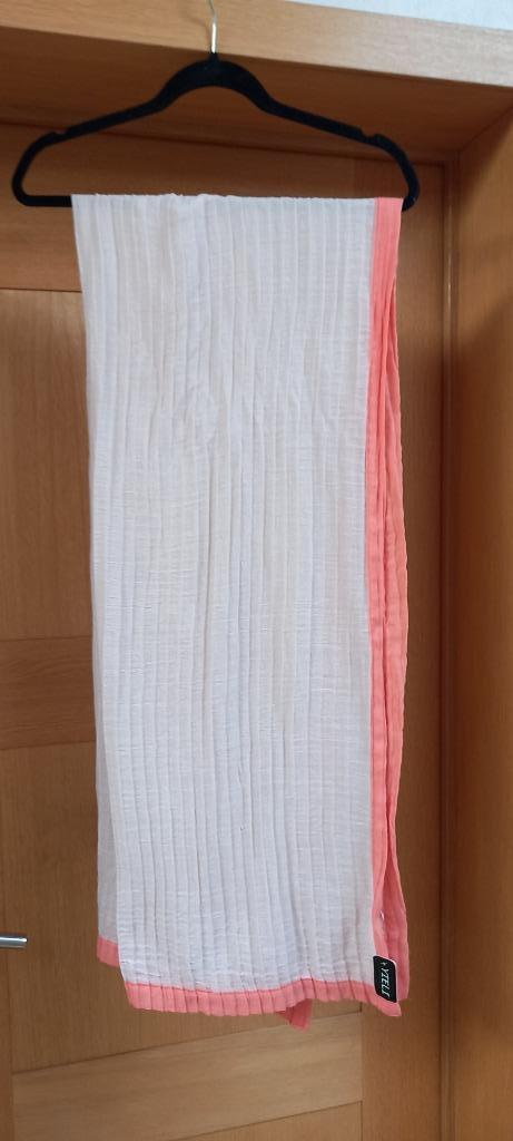 Nieuwe sjaal uit Indisch katoen 70/185cm, Kleding | Dames, Maat 38/40 (M), Yieli, Nieuw, Ophalen of Verzenden