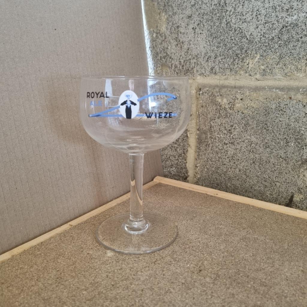 Verre Royal Ale Wieze Van Roy (modèle 1), Ophalen of Verzenden, Gebruikt, Glas of Glazen, Overige merken