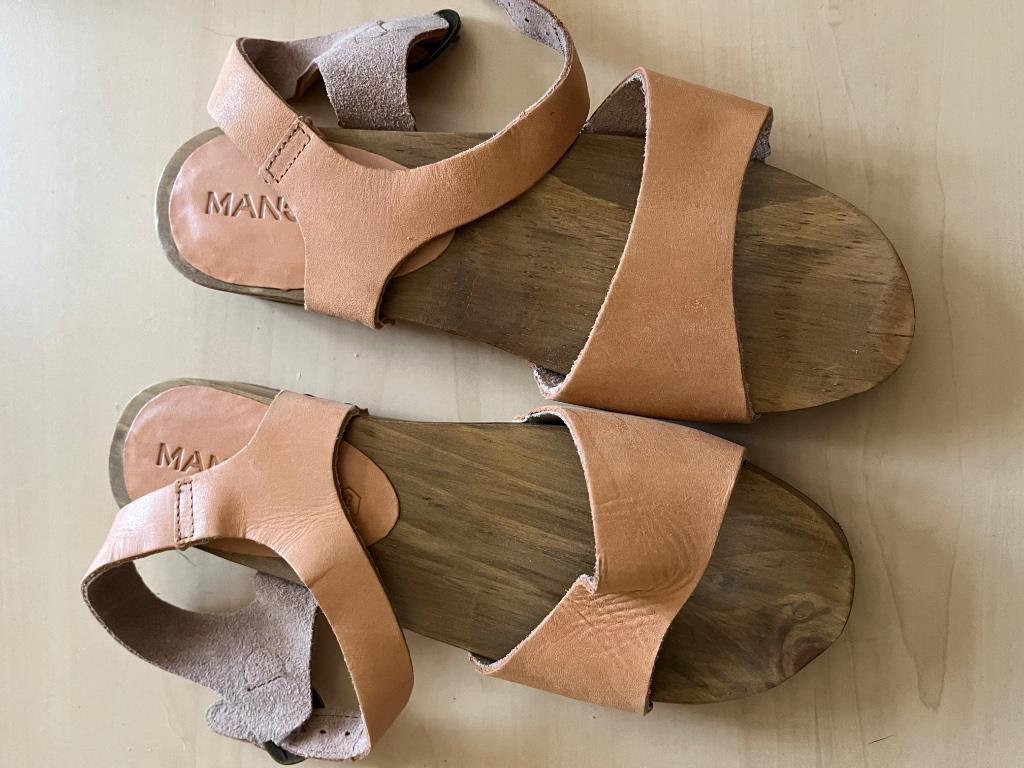 Leuke klompjes/sandaaltjes Mango nieuw maat 35, Ophalen, Meisje, Overige typen, Nieuw