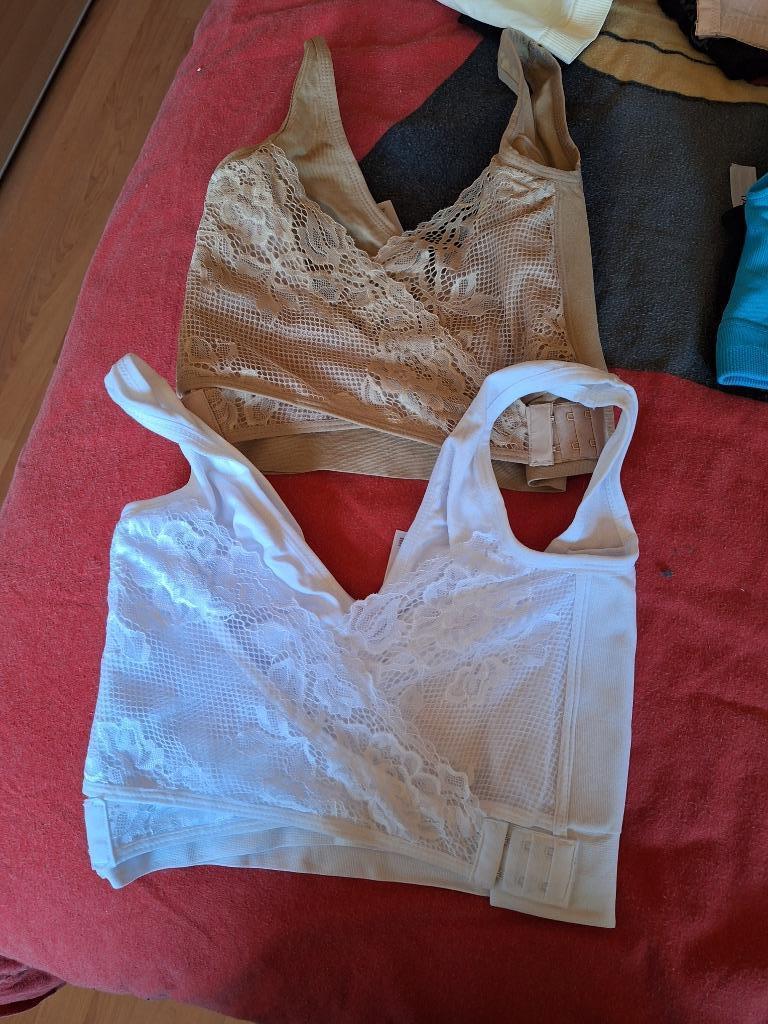 2 nouveau soutiens-gorge à lacets XL, Enlèvement ou Envoi, Blanc, Soutien-gorge
