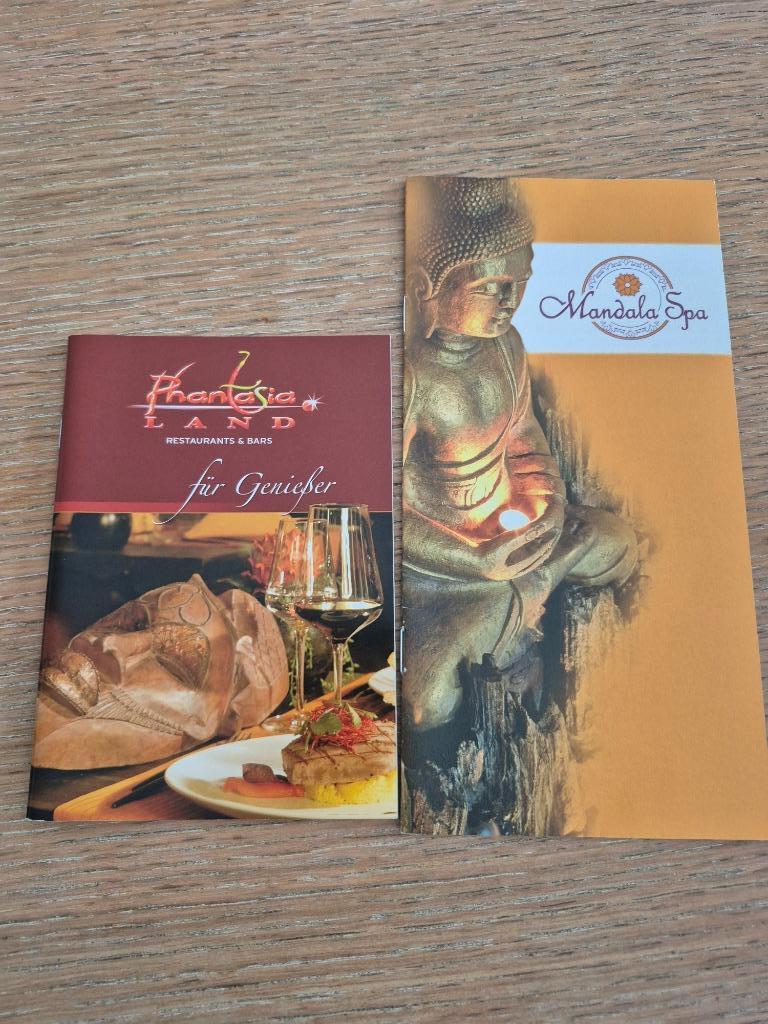 Folder Phantasialand spa & restaurants 2011, Collections, Enlèvement ou Envoi, Comme neuf