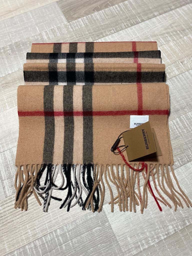 Burberry Sjaal, Verzenden, Maat 46/48 (XL) of groter, Zo goed als nieuw, Burberry