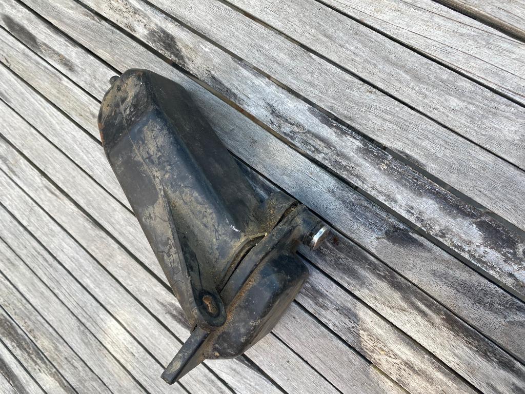 BOITE A OUTIL HONDA DOMINATOR, Ophalen of Verzenden