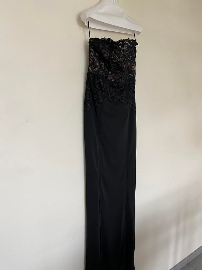 Lipsy lange jurk, Kleding | Dames, Ophalen of Verzenden, Zo goed als nieuw, Maat 38/40 (M), Zwart