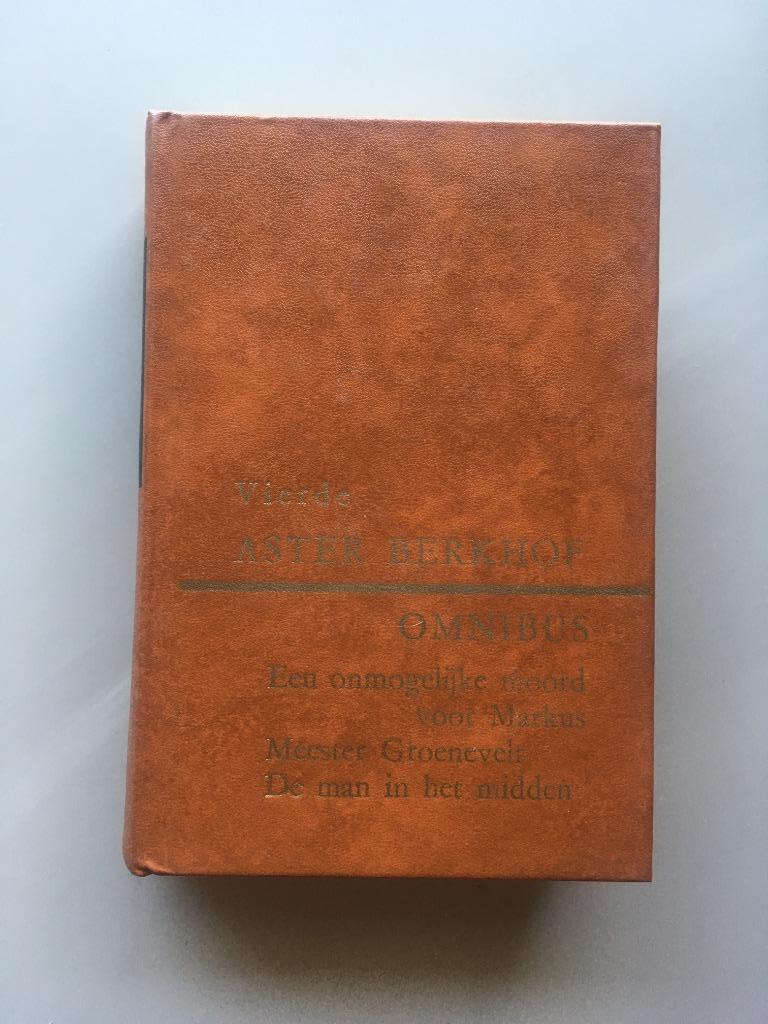 Vierde Aster Berkhof omnibus, Boeken, Gelezen, Ophalen of Verzenden, Aster Berkhof, België