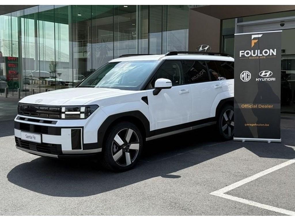 Hyundai Santa Fe 1.6 T-GDI HYBRID 7pl Luxury | STOCK, 7 places, Noir, 5 portes, Blanc