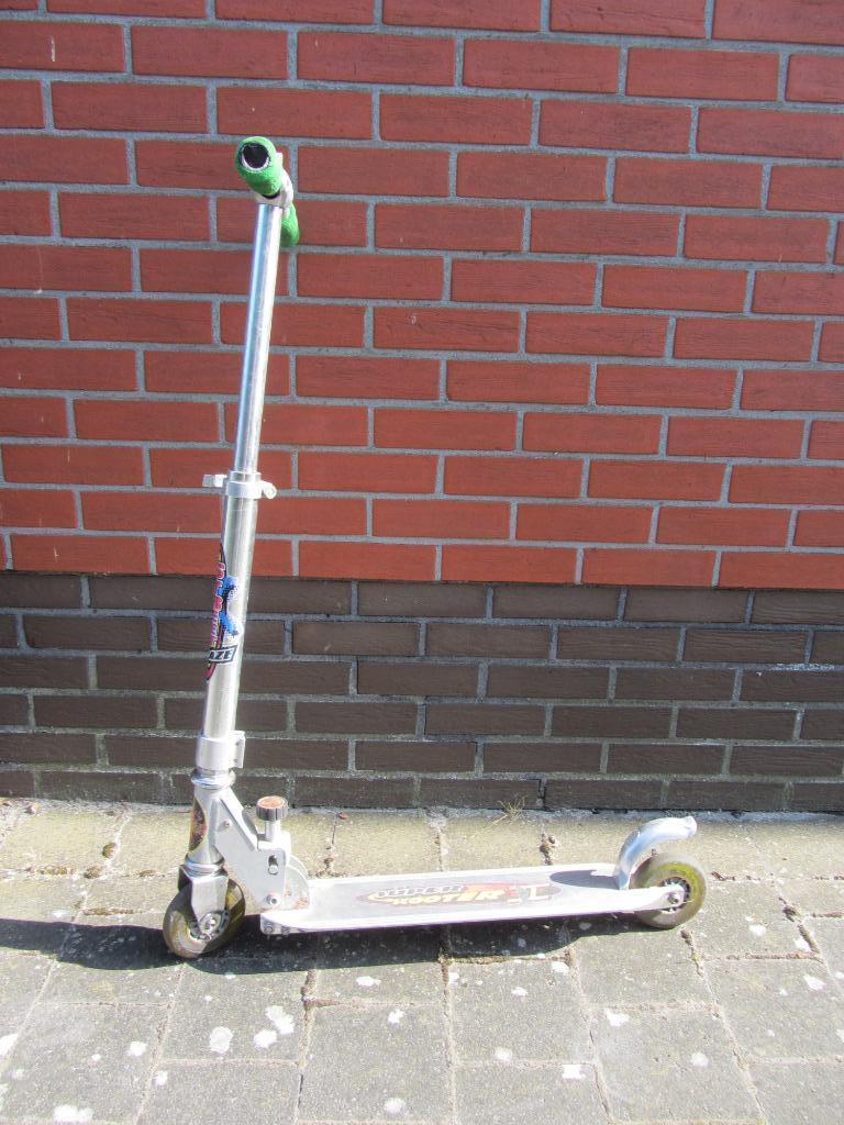Aluminium step met LEDjes in wielen, Ophalen of Verzenden, Gebruikt, Loopfiets