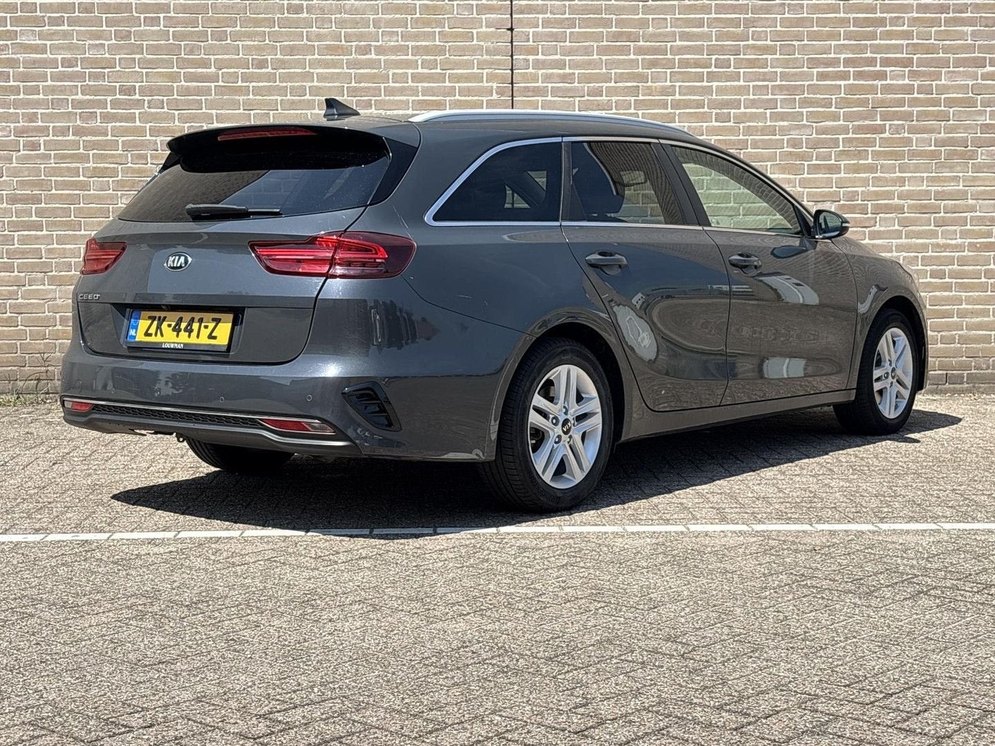 Kia cee'd Sportswagon 1.0 T-GDi DynamicPlusLine | Leder | Cl, Auto's, Kia, 115 g/km, Zilver of Grijs, (Pro) Cee d, Overige kleuren