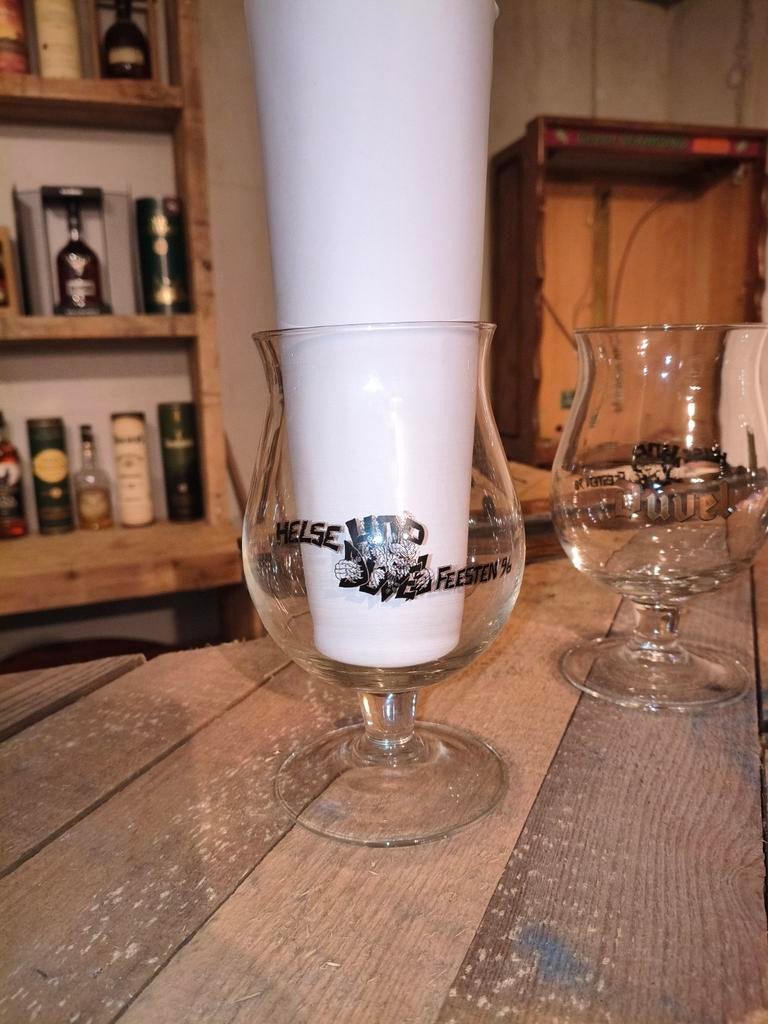 Duvel hopduvelfeesten, Verzamelen, Ophalen