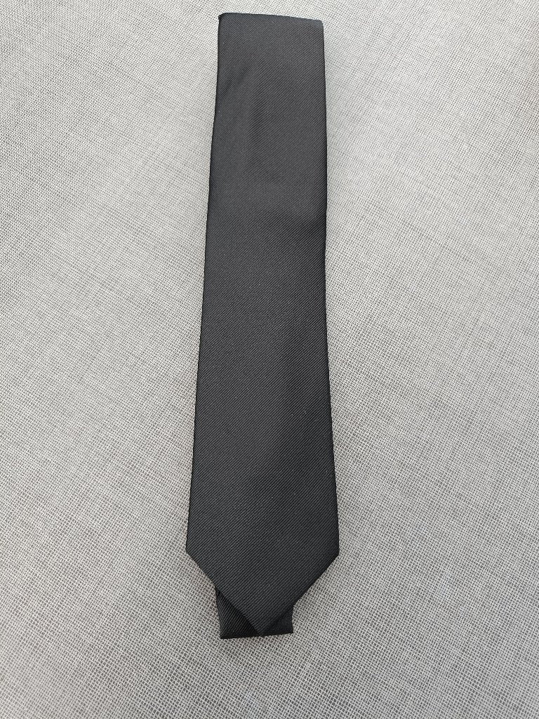 Stropdas. Merk: Matinique. Kleur: zwart. 100% zijde. Nieuw., Vêtements | Hommes, Neuf, Enlèvement ou Envoi, MATINIQUE., Uni