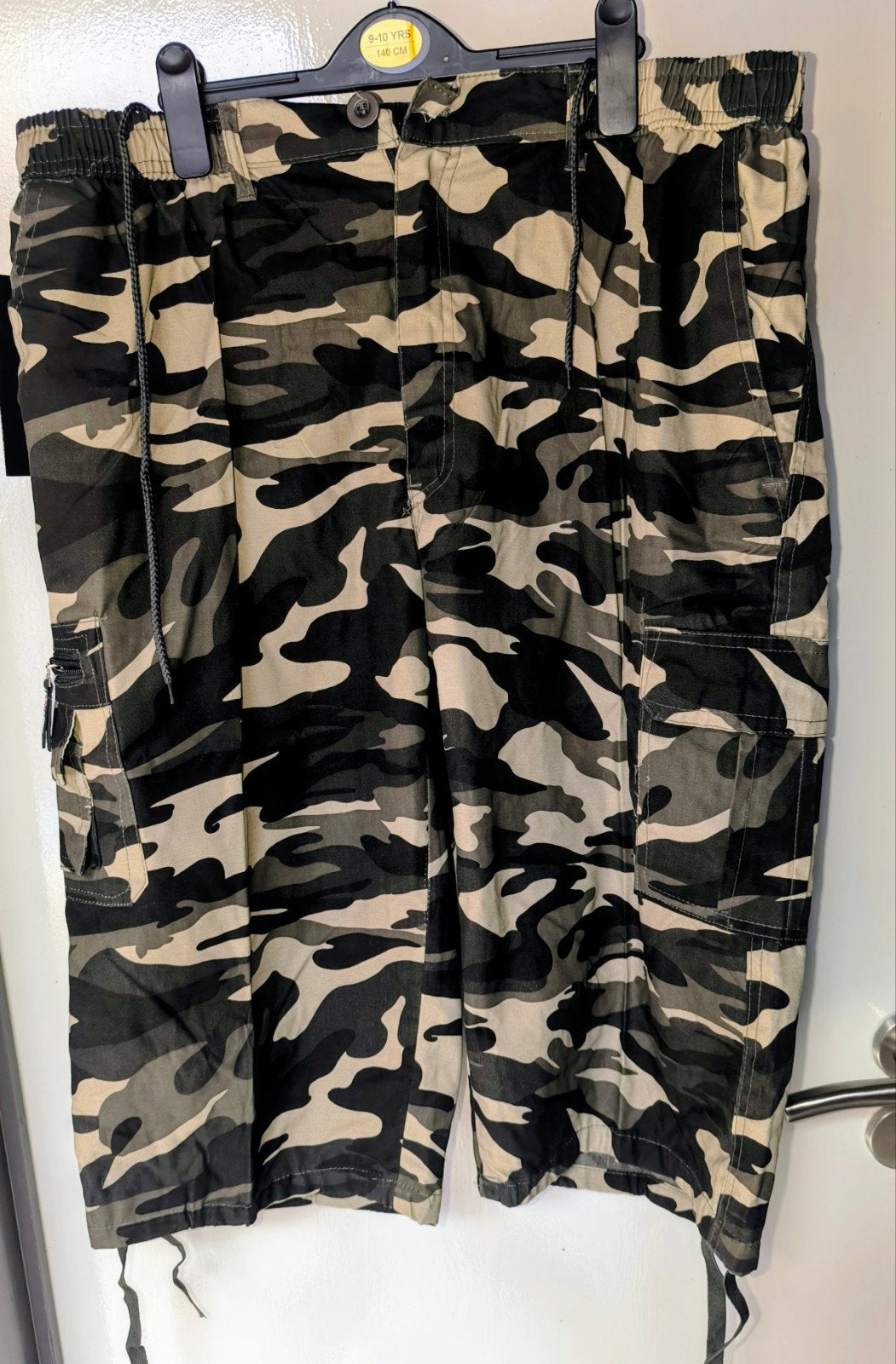 Pantacourt militaire., Enlèvement ou Envoi, Neuf, Autres tailles, Max men