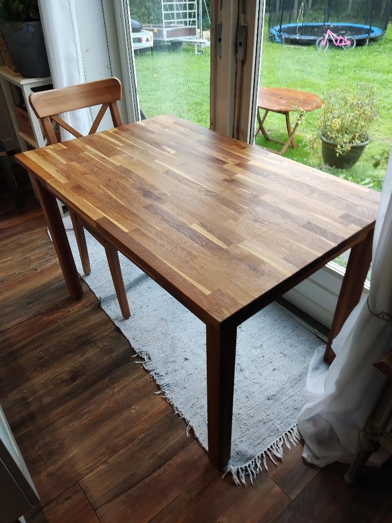 Mooie keukentafel rustiek eiken 75x120cm met 4 stoelen, Huis en Inrichting, Ophalen, Gebruikt