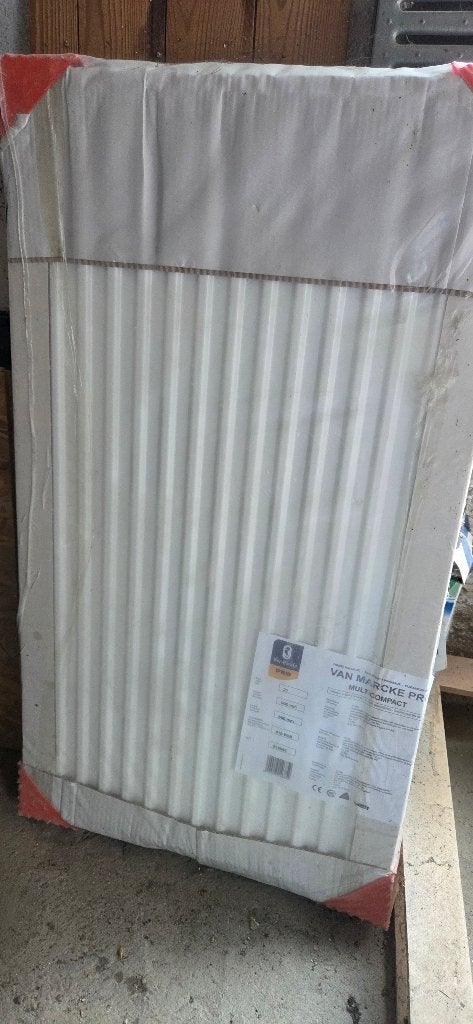 Radiateur Van Marcke dans son emballage, Moins de 60 cm, Enlèvement, 80 cm ou plus, Radiateur