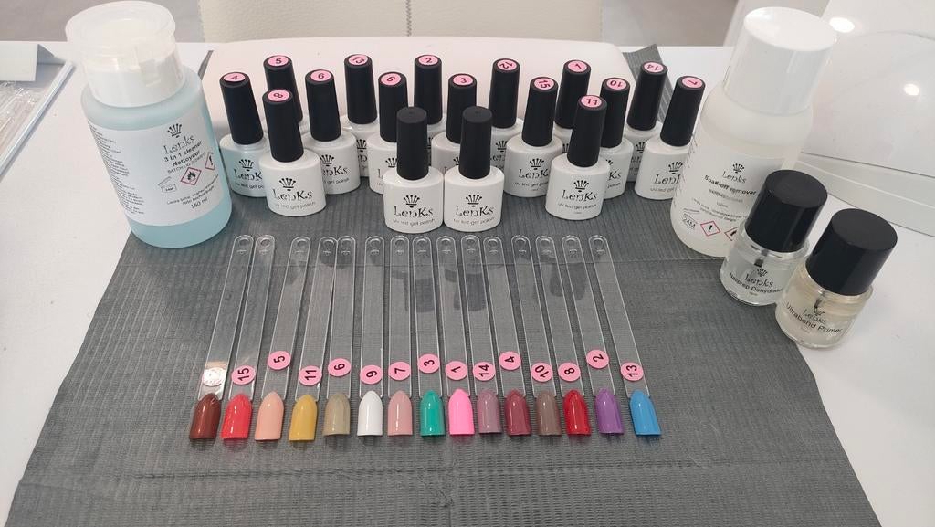 Gellak setje, Handtassen en Accessoires, Uiterlijk | Cosmetica en Make-up, Ophalen