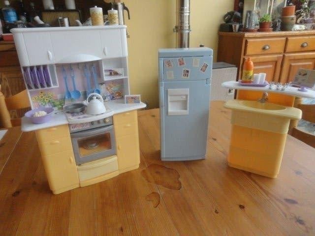 barbie keuken, Kinderen en Baby's, Verzenden, Gebruikt, Barbie