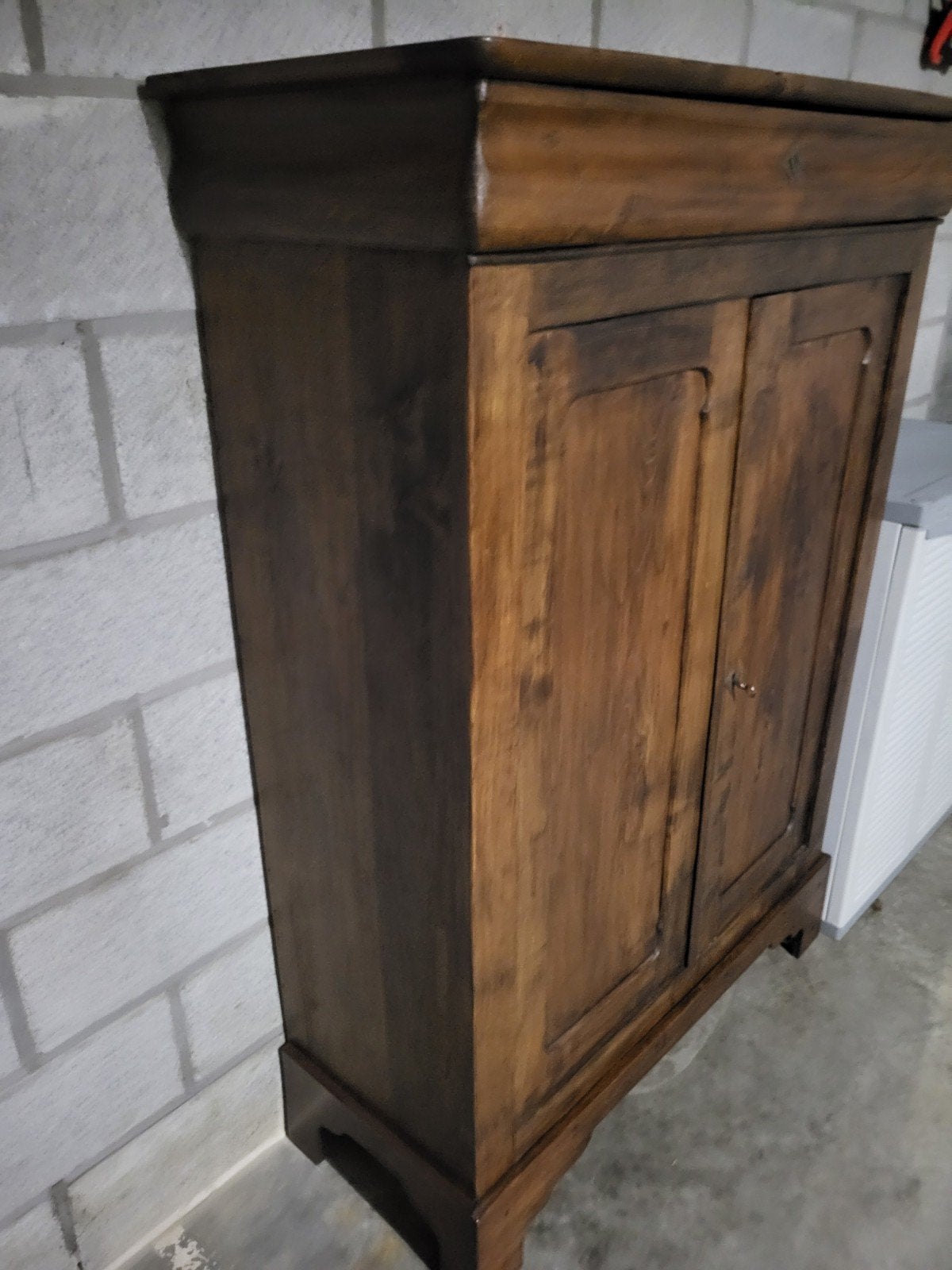 Antieke boeren kast in olm, Enlèvement ou Envoi