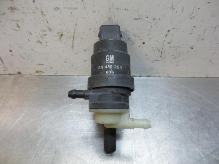 Ruitensproeierpomp voor van een Opel Astra (Astra H 04-), Gebruikt, -, -, Opel