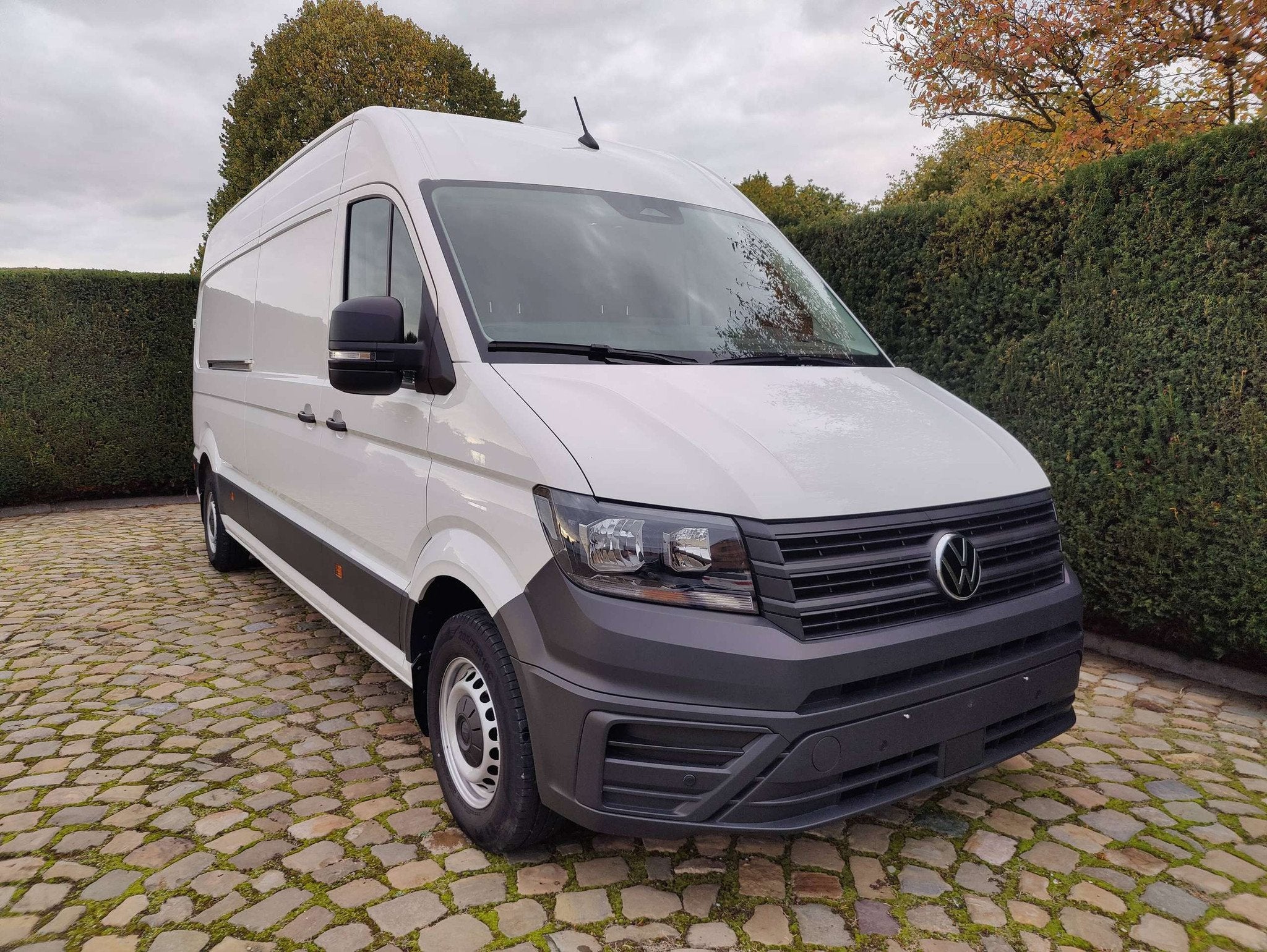 Volkswagen Crafter Crafter 2.0 CR TDi L4H3 (EUVI-E), Auto's, Voorwielaandrijving, Gebruikt, Zwart, 4 cilinders