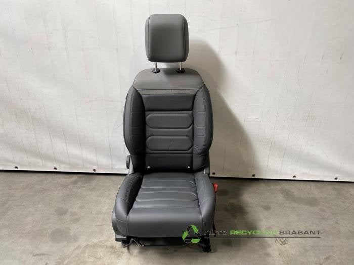 Siège gauche d'un Citroen C5 Aircross, -, 3 mois de garantie, Utilisé, -