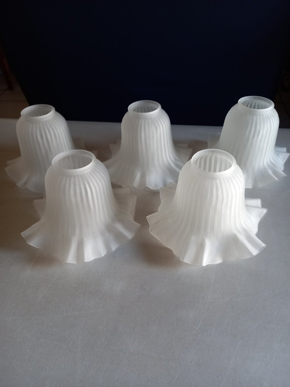 Lampekapjes, Ophalen, Glas