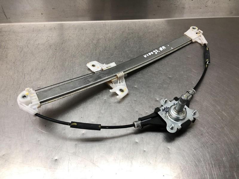MECANISME VITRE ARRIÈRE DROIT Suzuki Baleno (EW / FW), Utilisé, Suzuki