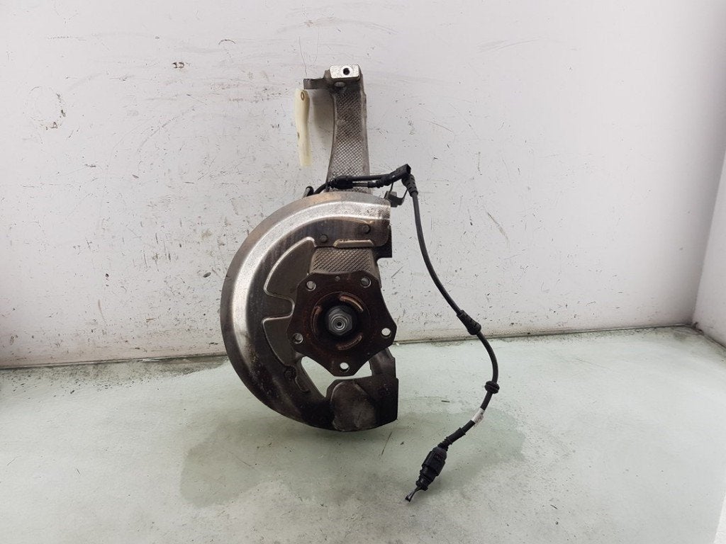 FUSEE AVANT DROITE Porsche Taycan (Y1A) (|9J1407246B|), Dhr. J. Ham, Administratie@autoham.nl, Porsche, Utilisé
