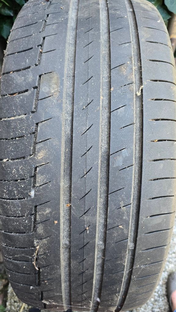 Continental  Banden 255/60R18, Autos : Pièces & Accessoires, Pneus & Jantes, Pneus été, Enlèvement, Utilisé, Véhicule tout-terrain
