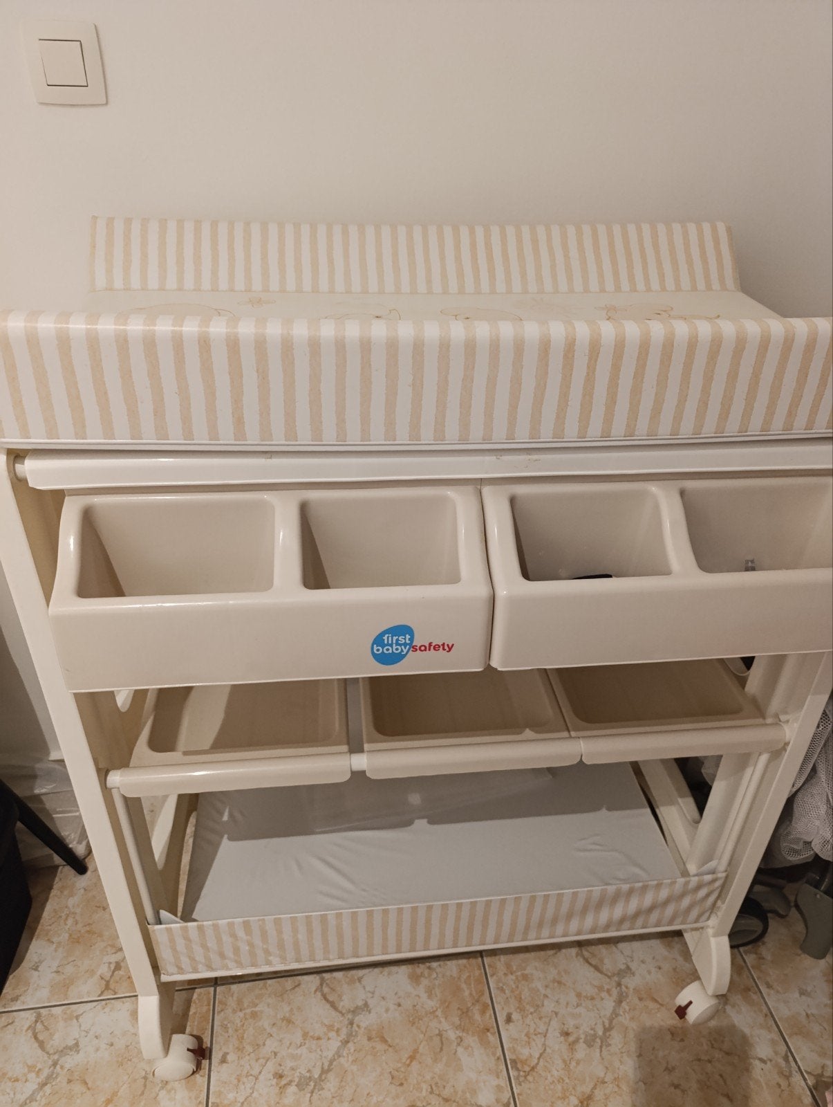 baby bad met verzorgingstafel, Enlèvement, Utilisé, Baignoire, Standard