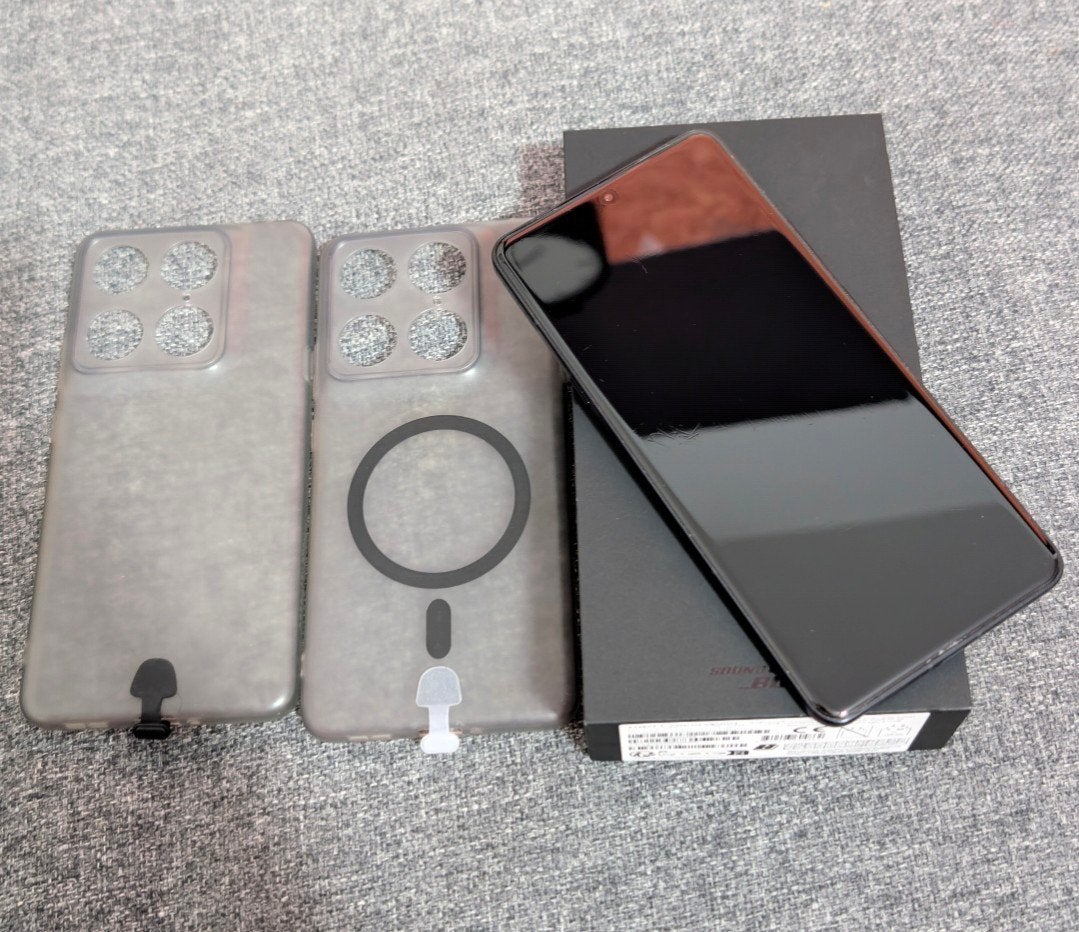 Motorola signature Pantone carbon, Télécoms, Téléphonie mobile | Motorola, Enlèvement ou Envoi
