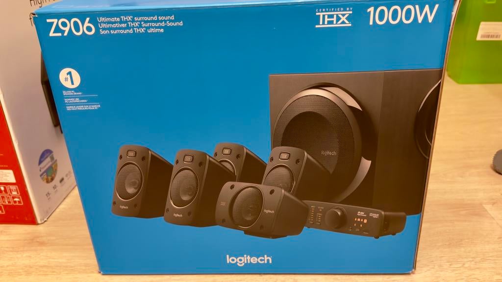 Kit 5.1 logitech Z906 - complet et etat neuf., Informatique & Logiciels, Enceintes Pc, Comme neuf, Canal audio 5.1, Enlèvement