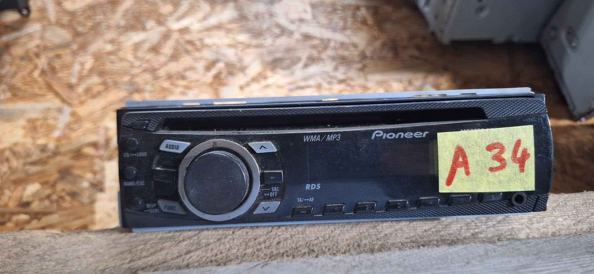 Pioneer DEH-1300MP 1-DIN Autoradio met CD en MP3, -, Utilisé, -, -