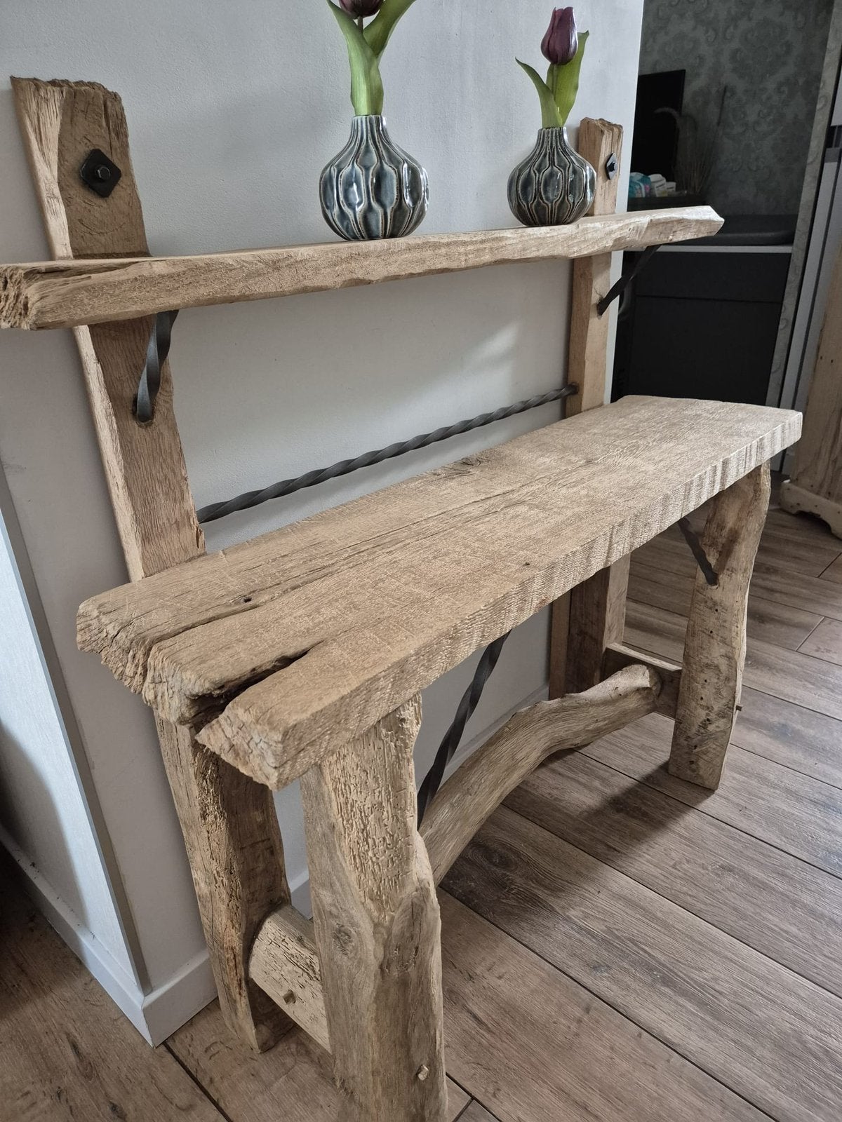 Handgemaakt massief eiken boomstamtafeltje / console, Enlèvement, Comme neuf