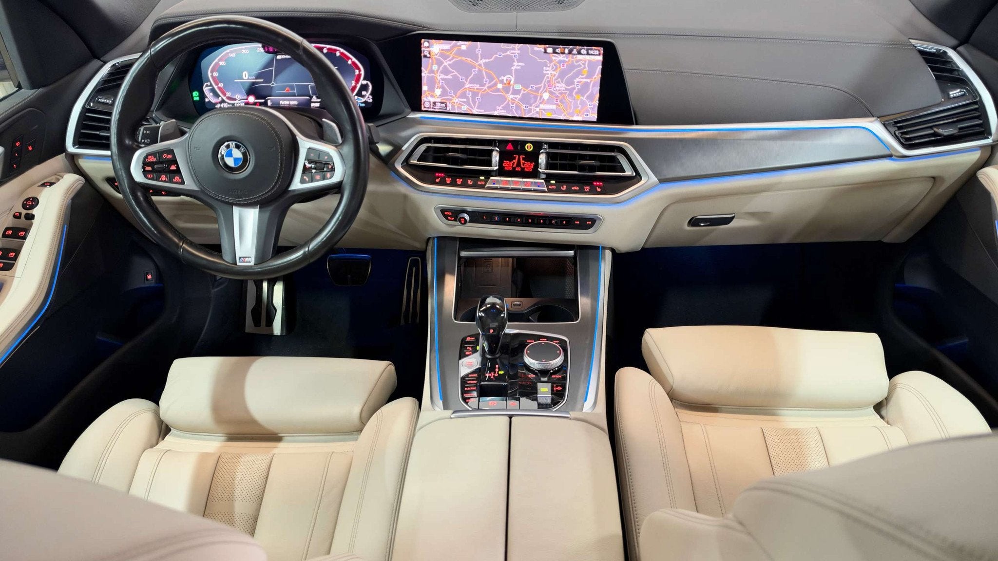 BMW X5 PHEV|3.0A xDrive45e|87.000km|2021|M-Pakket|SOH 89%, Auto's, Gebruikt, Wit, Leder, 5 zetels
